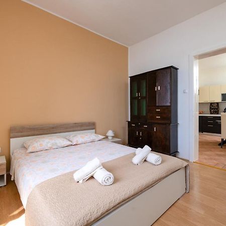 Apartment Dobric Koromačno 외부 사진