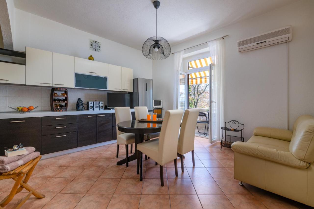 Apartment Dobric Koromačno 외부 사진